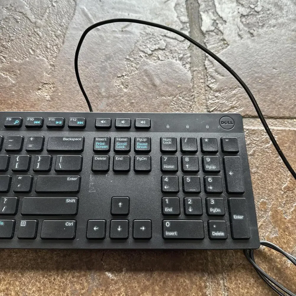 Dell Wired USB Keyboard KB216t MFG December 2018